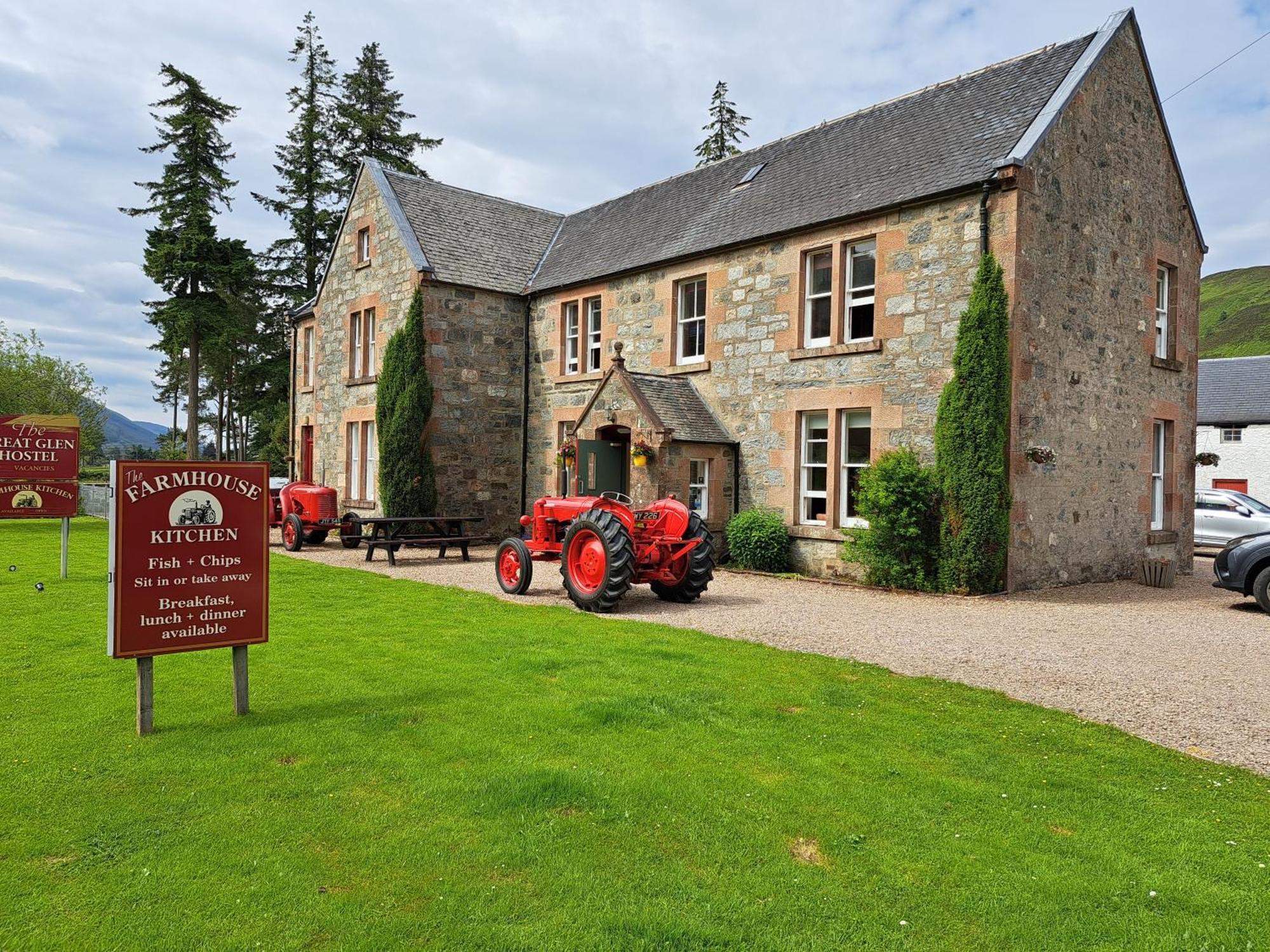 Great Glen Hostel Spean Bridge Exterior foto